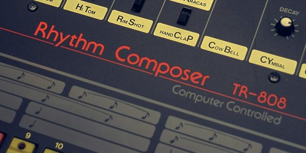 An easy-to-understand look at the history of drum machines like TR-808, Akai MPC, LinnDrum and others
